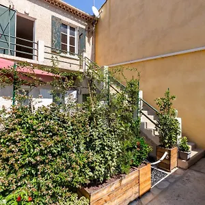  Appartement Soleil En - Coeur De Au Calme Plein Sud à 300 M Du Port Vieux